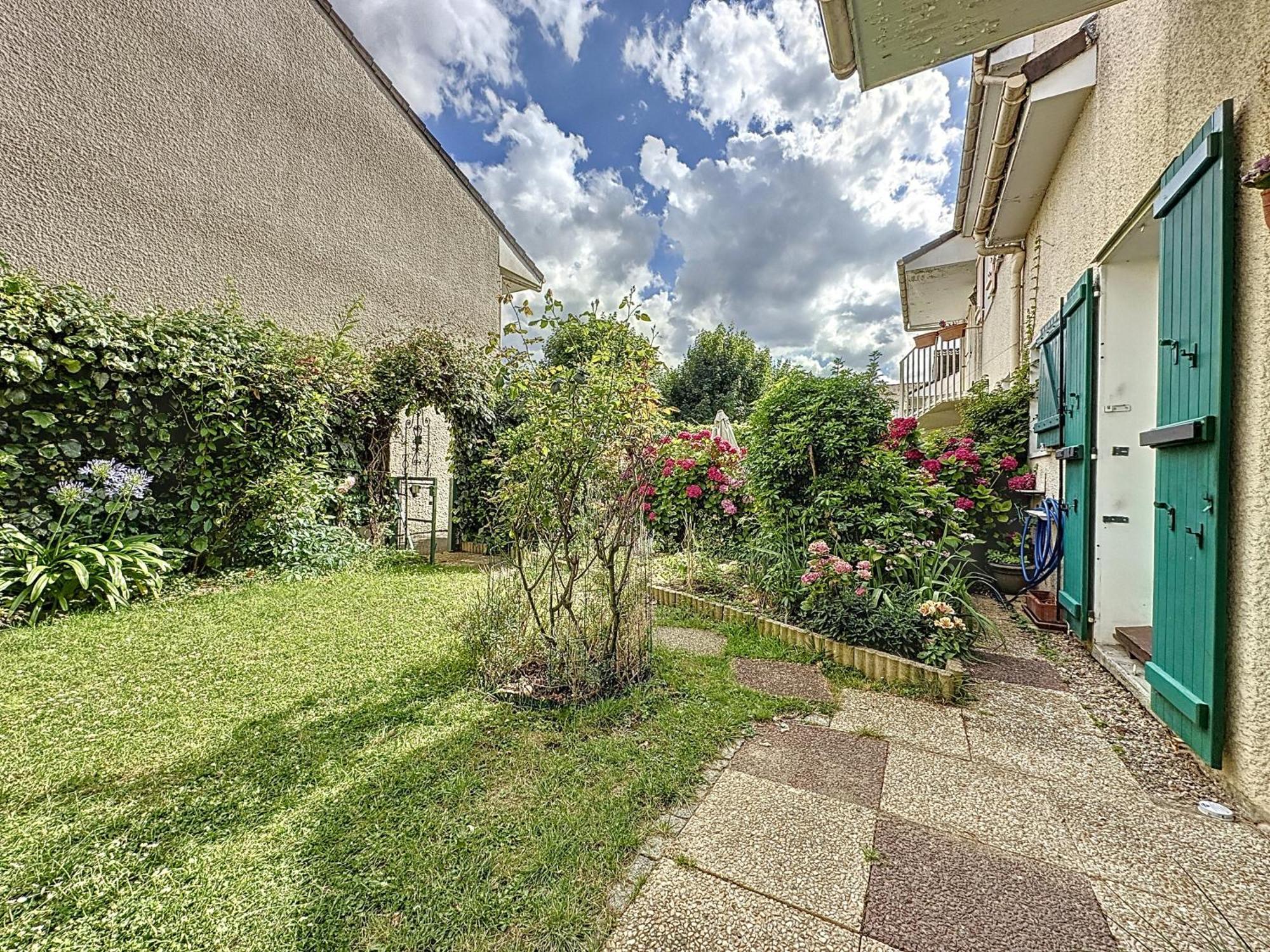 Maison 73M2 Avec Jardin St-Denis Saint-Denis  Zewnętrze zdjęcie
